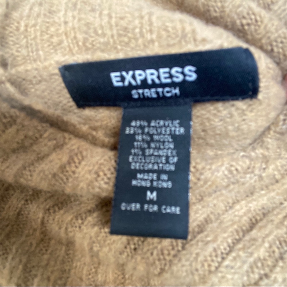 Express wool-blend turtleneck - Picture 4 of 5